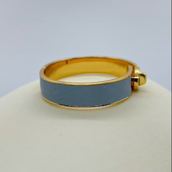 Coach Hinge Bracelet - Picture 6 of 11